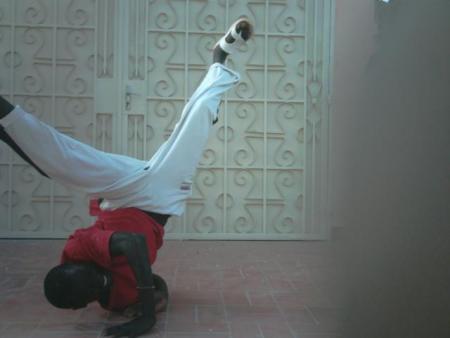 la la c'est vraiment impressonant le vrai gilo de son vrai nom gilbert il est maintenant a st.l